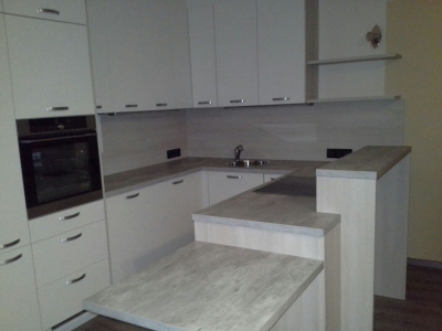 hochwertige Küchenmöbel