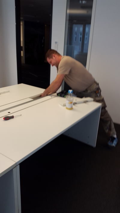 Büromöbel - Übersiedelung